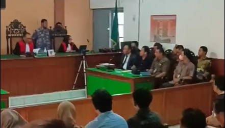 Polemik Ijazah Jokowi Masuki Sidang Perdana, Empat Penggugat Kini Dipolisikan